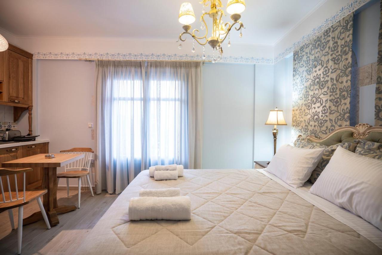 Elysium Living Parga Aparthotel Exterior photo