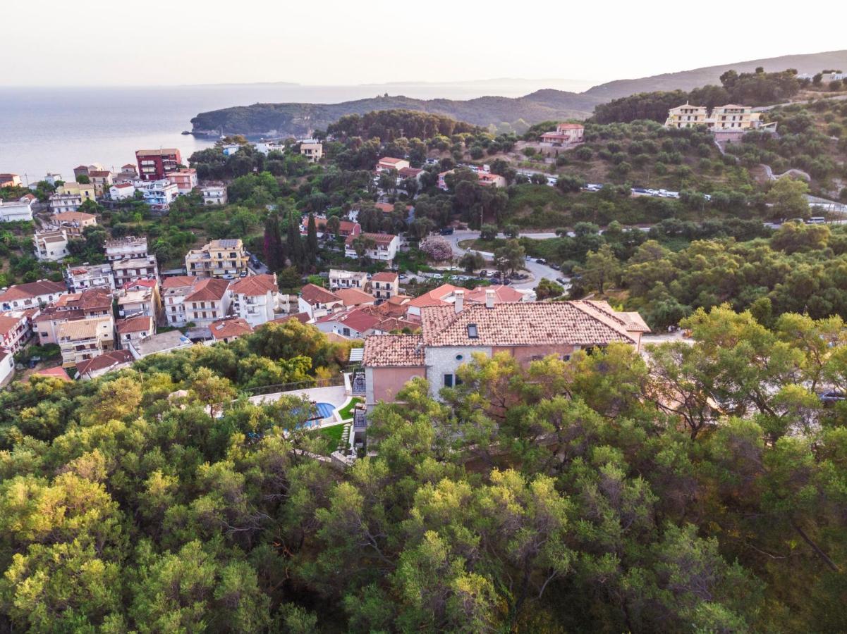 Elysium Living Parga Aparthotel Exterior photo