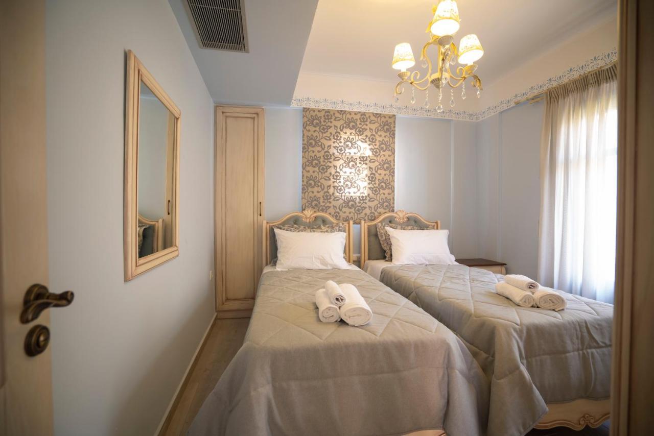 Elysium Living Parga Aparthotel Exterior photo